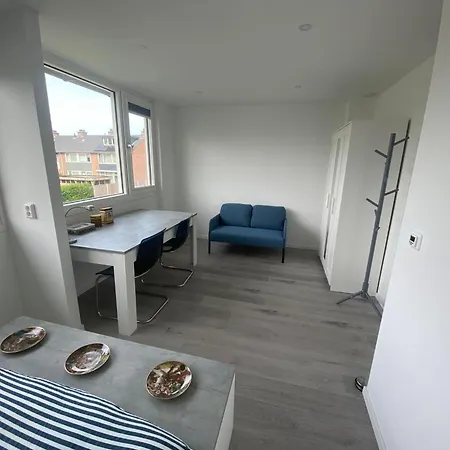 Spacious In A Suburb Of * Rotterdam